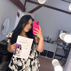 Snizhana, brow and lash shaping & lamination specialist